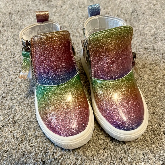Sparkle in Pink Rainbow Boots. Size 6 toddler. New. - Picture 2 of 4
